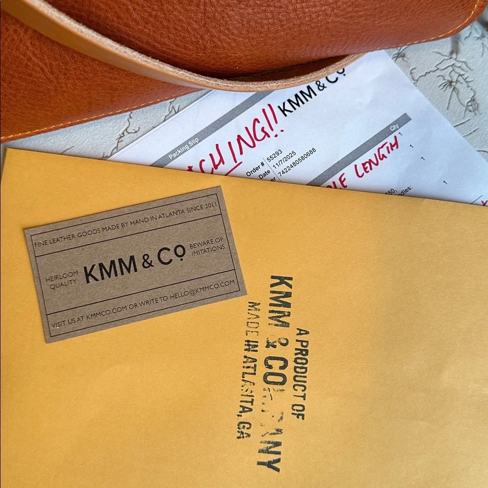 Offers? KMM &Co pumpkin bulldog, mini travel tote NEW - Picture 9 of 10